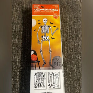 NWT Peel and Stick Holiday Mural, Skeleton